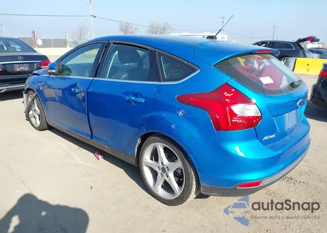 2014 Ford Focus Titanium из США, поврежденный, VIN 1FADP3N29EL210861